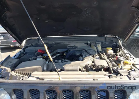 2019 Jeep Wrangler Unlimited Sport S 4X4 from USA, damaged, VIN 1C4HJXDG0KW529657